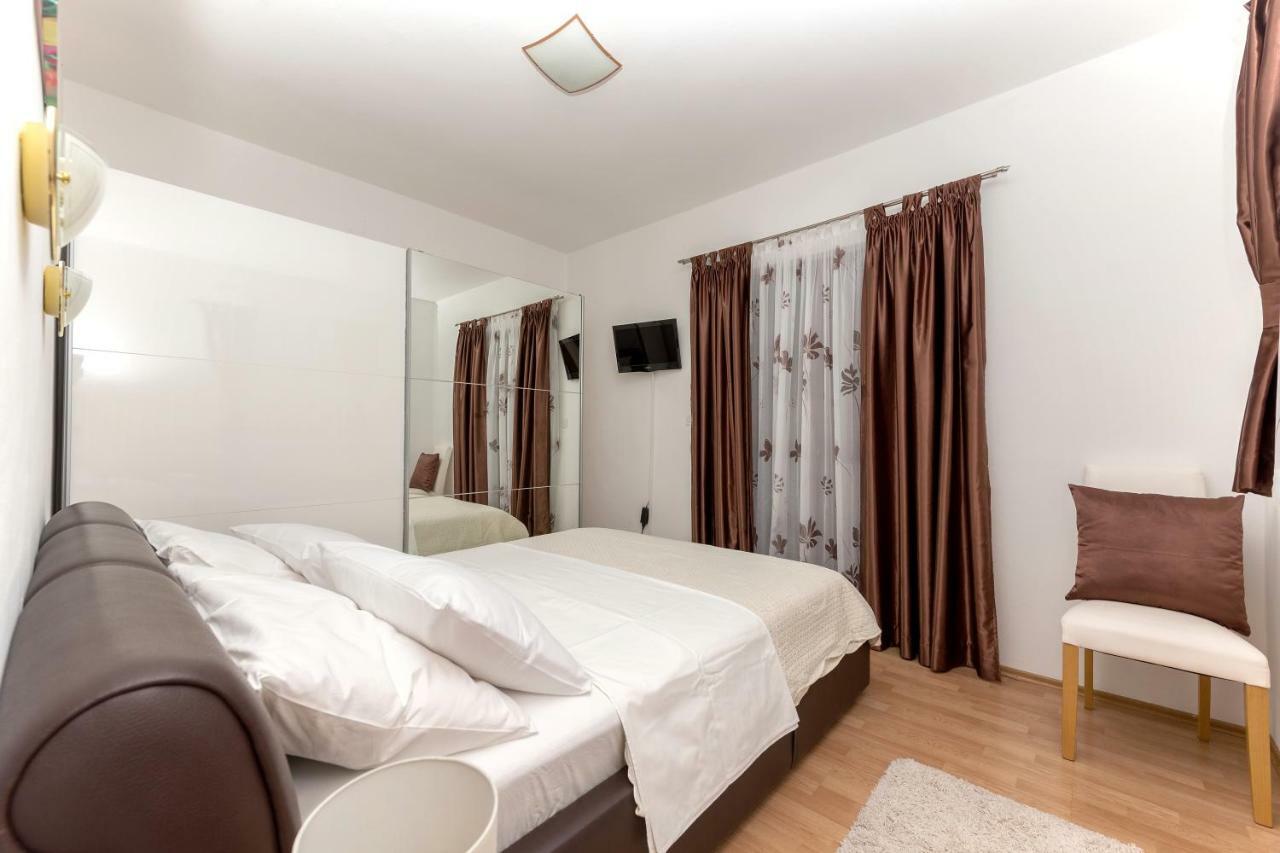 Apartmani Zara & Maris Gradac  Exterior photo