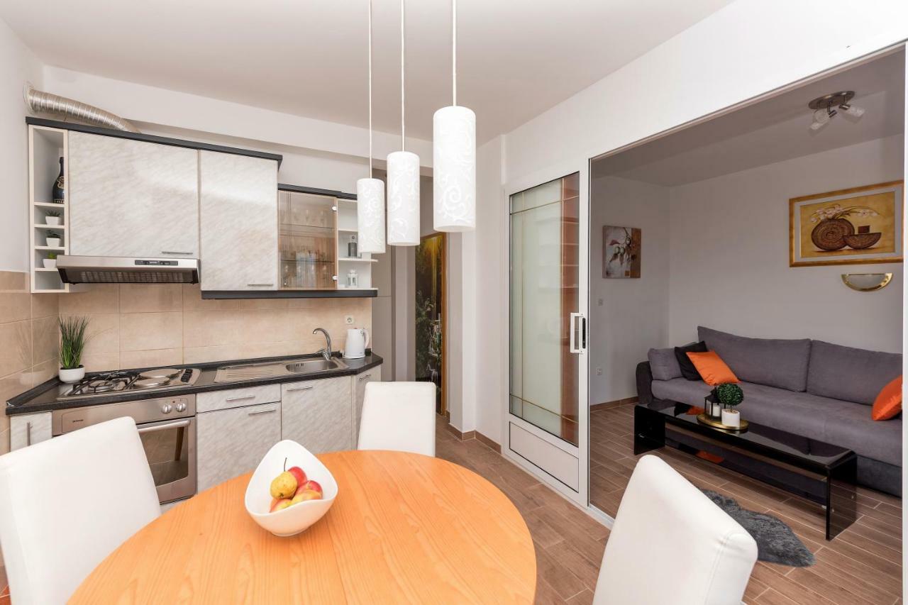 Apartmani Zara & Maris Gradac  Exterior photo