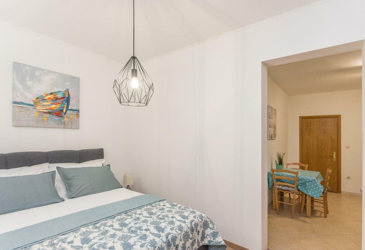 Apartmani Zara & Maris Gradac  Exterior photo
